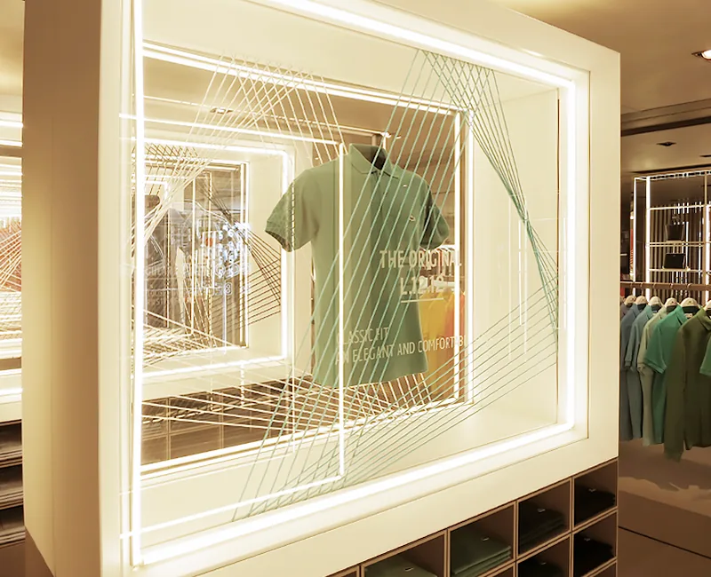 Vitrines animées Lacoste, Paris
