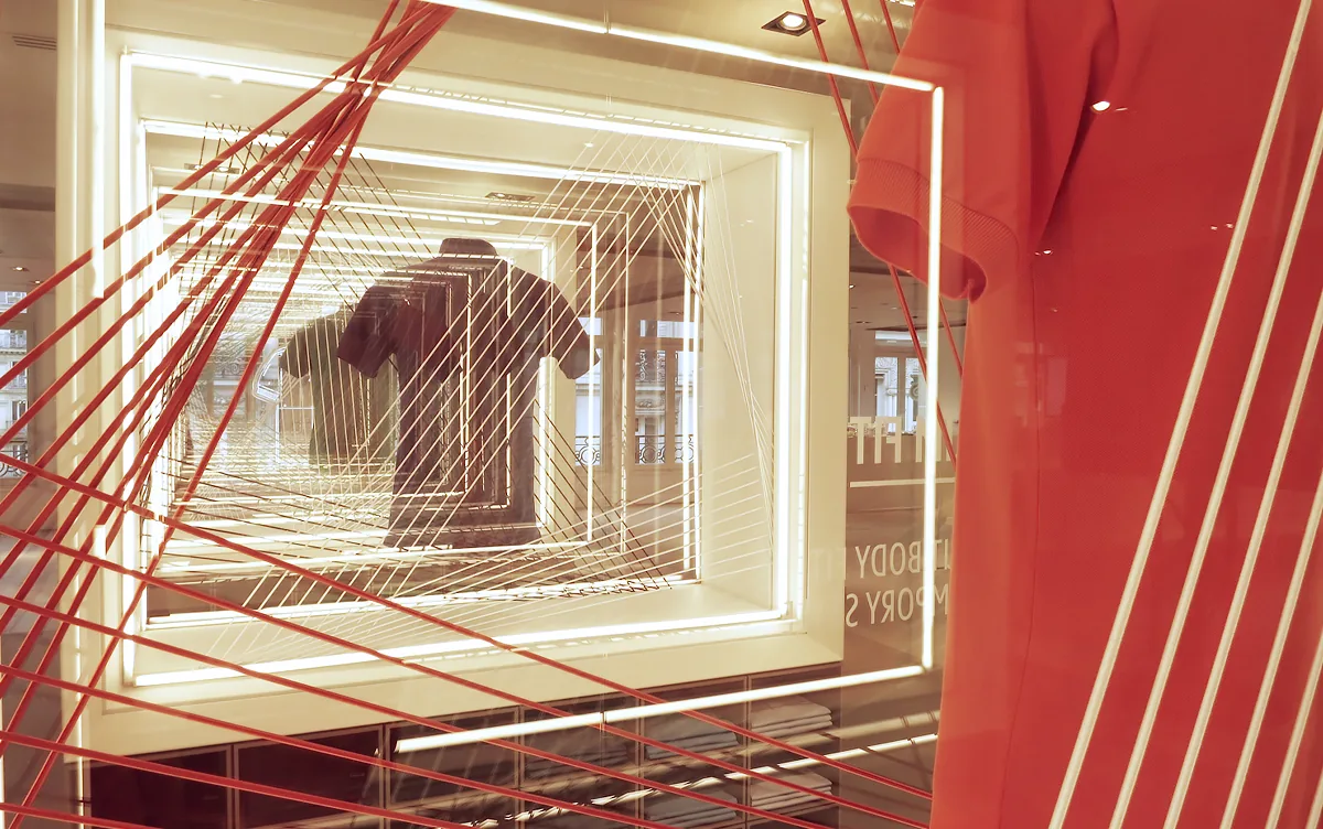 Vitrines animées Lacoste, photo 4