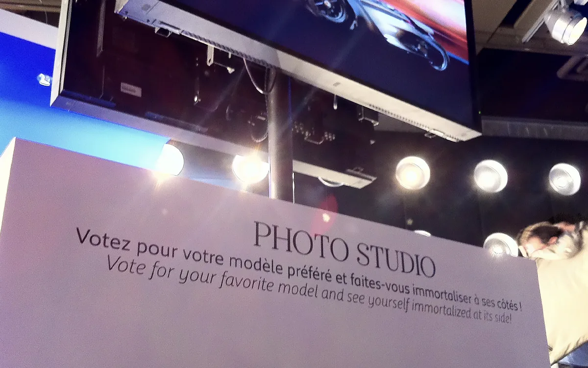 Studio photo Peugeot, photo 1