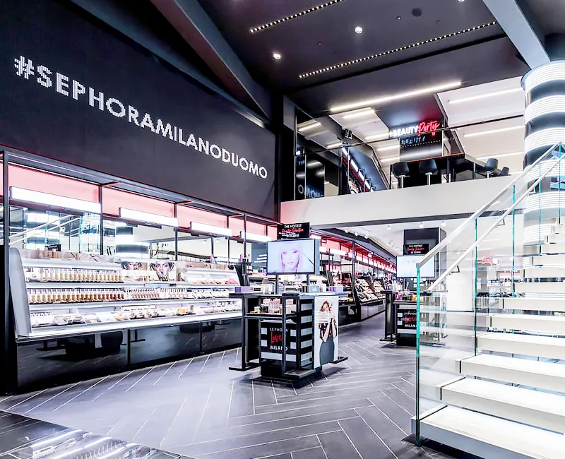 Mur de flipdots Sephora, Milan, Italie