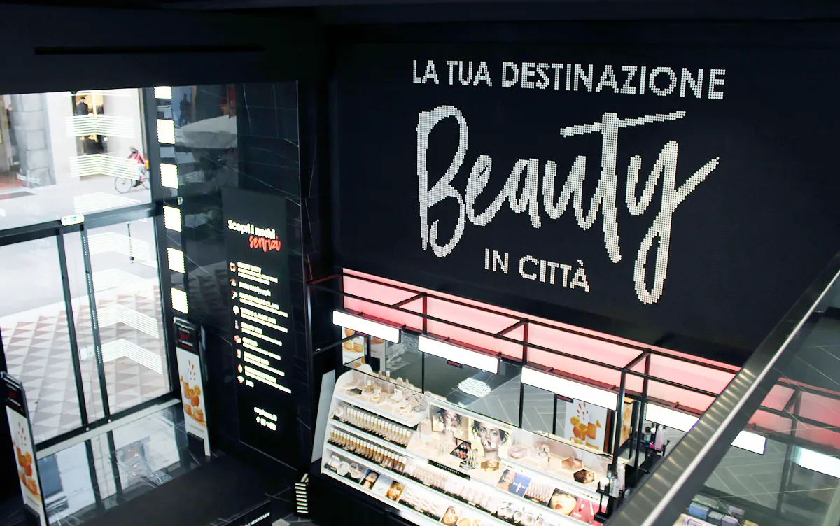 Mur de flipdots Sephora